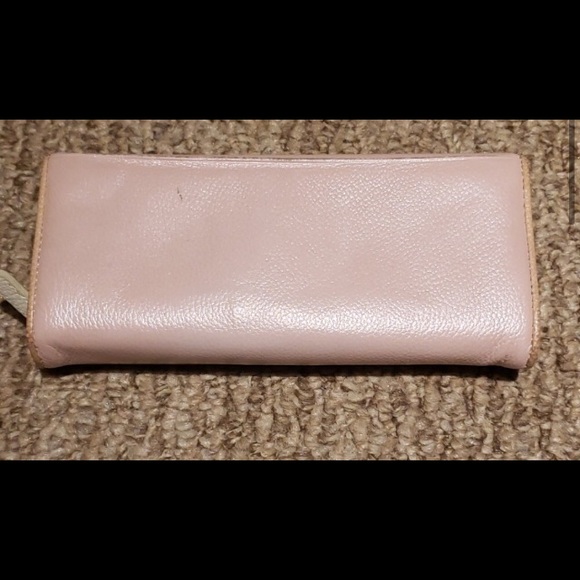 Samantha Thavasa wallet Authentic - Picture 5 of 6